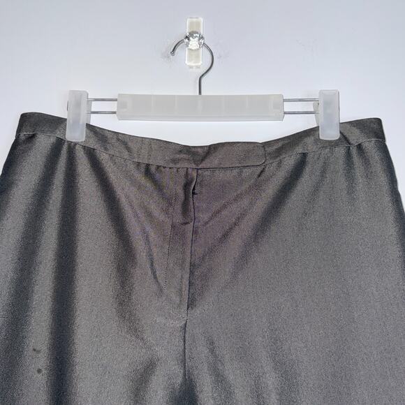 Larry Levine Womens 2 Piece Suit Short Sleeve Pants Size 14 Gray Shoulder Pads - Picture 11 of 14